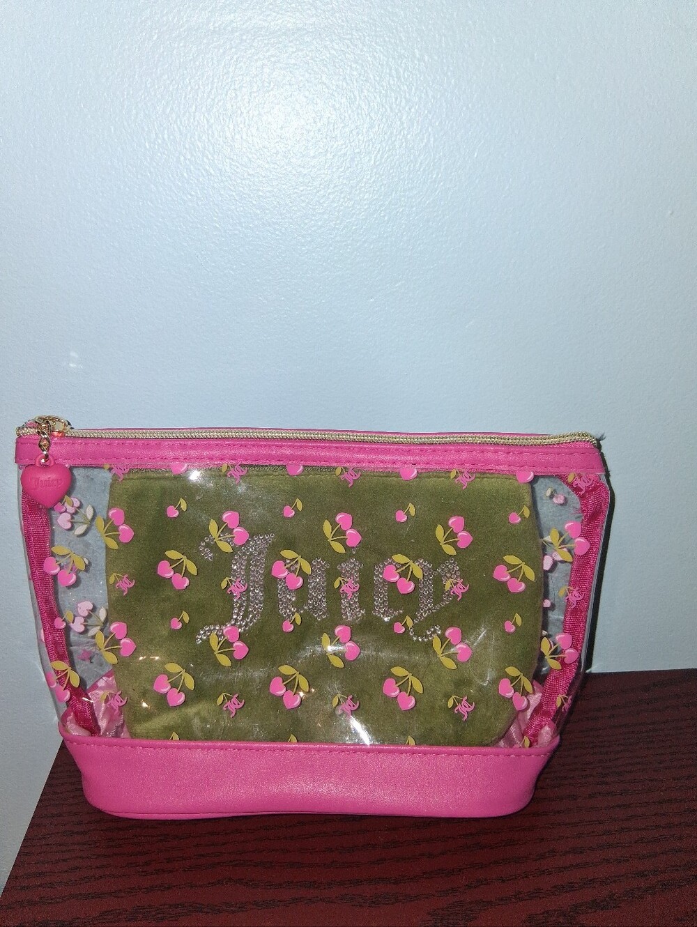 Juicy Couture Cherry Toiletries Bag Set